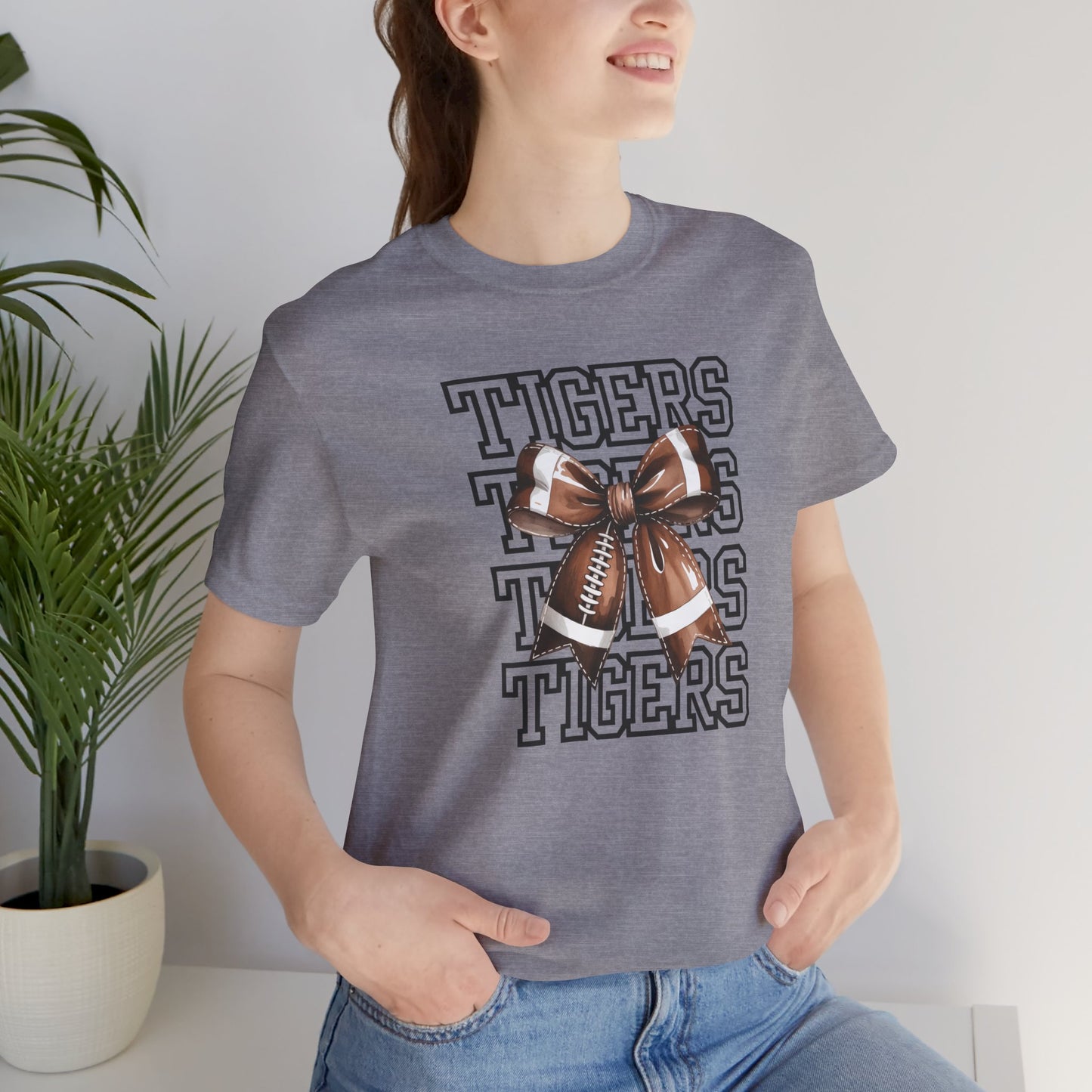 T-shirt with Tigers Football Design, Perfect for Game Day, LSU